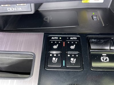 2021 Lexus RX — миниатюра 14