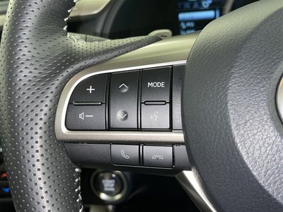2021 Lexus RX — миниатюра 11