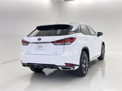 2021 Lexus RX — миниатюра 18
