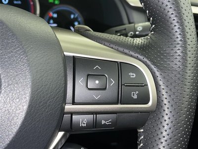 2021 Lexus RX — миниатюра 12