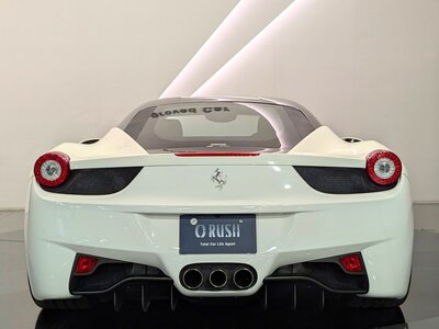 FERRARI 458 ITALIA 2011 thumbnail 10