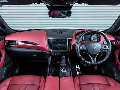 صورة 4 لـ 2024 Maserati LEVANTE