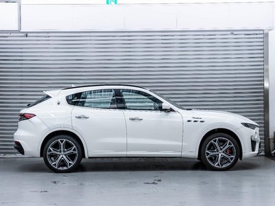 2024 Maserati LEVANTE — миниатюра 15