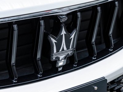 2024 Maserati LEVANTE — миниатюра 24