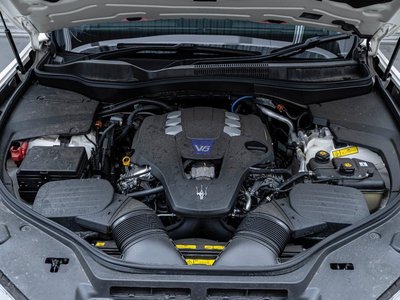 2024 Maserati LEVANTE — миниатюра 35
