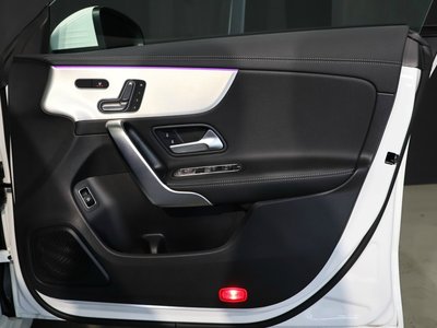 2025 Mercedes-BENZ CLA — миниатюра 36