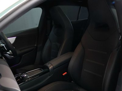 MERCEDES-BENZ CLA - 8