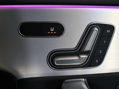 2025 Mercedes-BENZ CLA — миниатюра 24