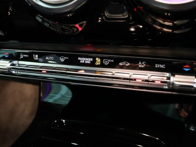 2025 Mercedes-BENZ CLA — миниатюра 21