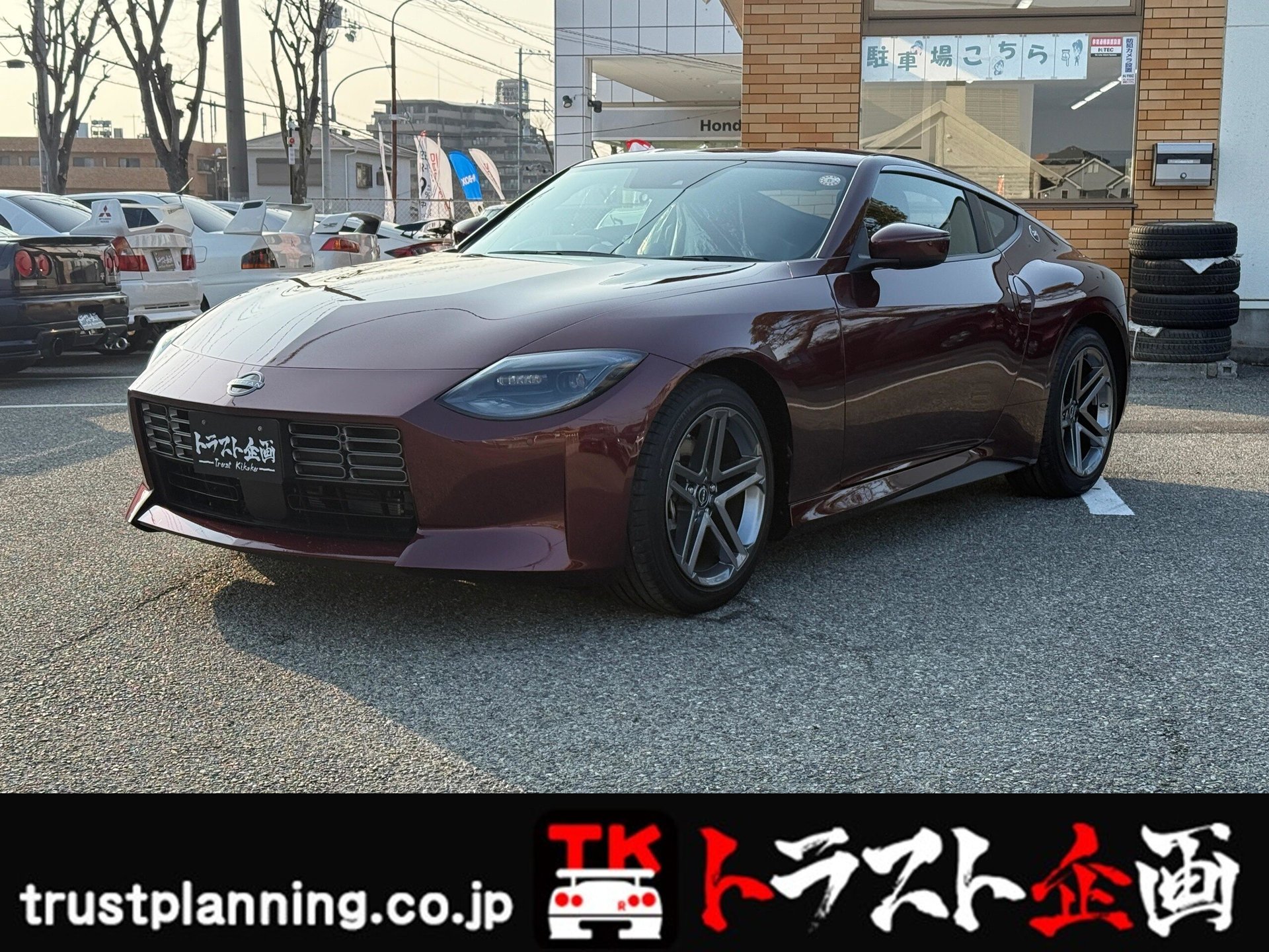 NISSAN FAIRLADY Z - View 1