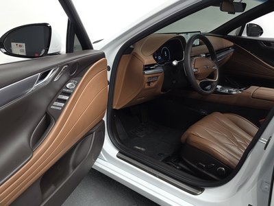 GENESIS G80 (RG3) - 10