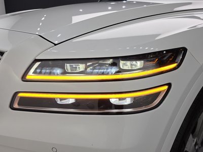صورة 9 لـ 2021 Genesis GV80