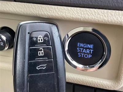 TOYOTA LAND CRUISER PRADO - 7