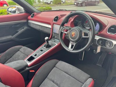 صورة 6 لـ 2020 Porsche 718 SPYDER