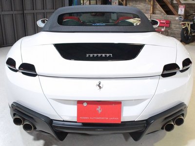 FERRARI ROMA SPIDER - 6