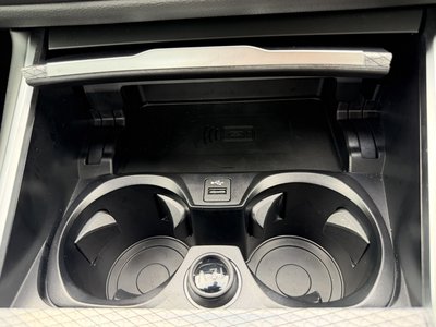 صورة مصغرة 40 لـ 2025 BMW 3 SERIES