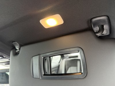 صورة مصغرة 49 لـ 2025 BMW 3 SERIES
