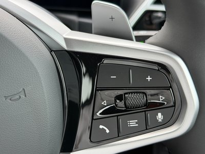 صورة مصغرة 36 لـ 2025 BMW 3 SERIES