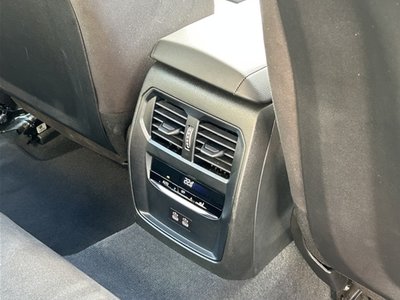 2025 BMW 3 SERIES — миниатюра 42