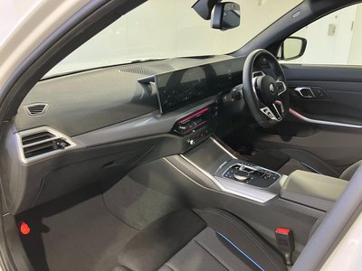 BMW 3 SERIES - 4