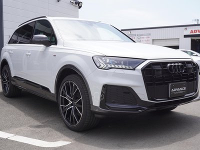 AUDI Q7 - 9