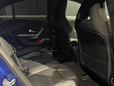 MERCEDES-BENZ CLA - 10