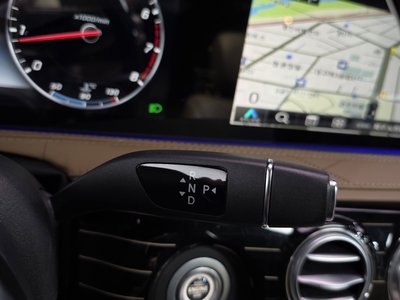2020 Mercedes-BENZ S-CLASS 照片 9