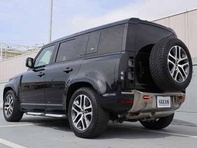 LAND ROVER DEFENDER - 4