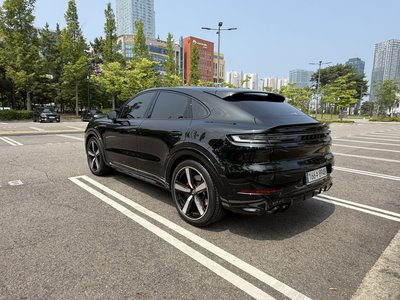 صورة 5 لـ 2025 Porsche CAYENNE