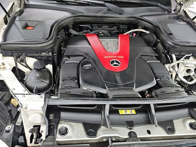 MERCEDES-BENZ GLC - 7