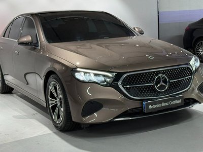 MERCEDES-BENZ E-CLASS - 4