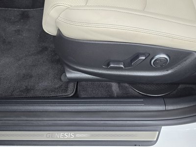 2024 Genesis GV70 — миниатюра 31