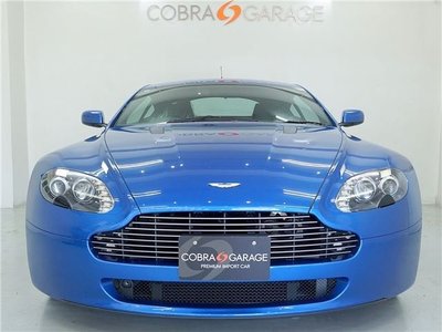 ASTON MARTIN V8 VANTAGE - 5