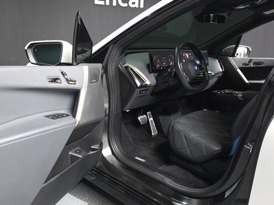 صورة مصغرة 13 لـ 2023 BMW IX