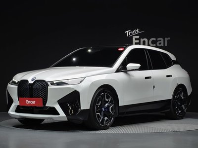 صورة 1 لـ 2023 BMW IX
