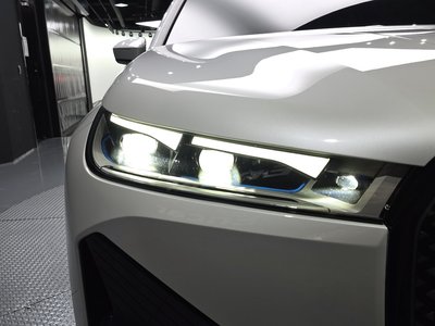 صورة 9 لـ 2023 BMW IX