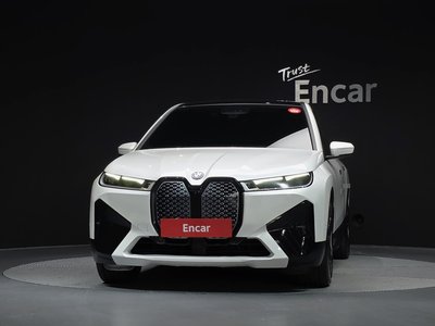 صورة 2 لـ 2023 BMW IX