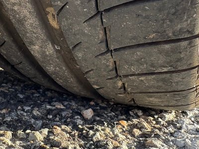 PORSCHE 911 CARRERA 4 TIPTRONIC S - 8