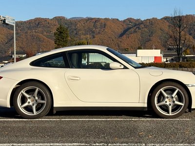 PORSCHE 911 CARRERA 4 TIPTRONIC S - 3