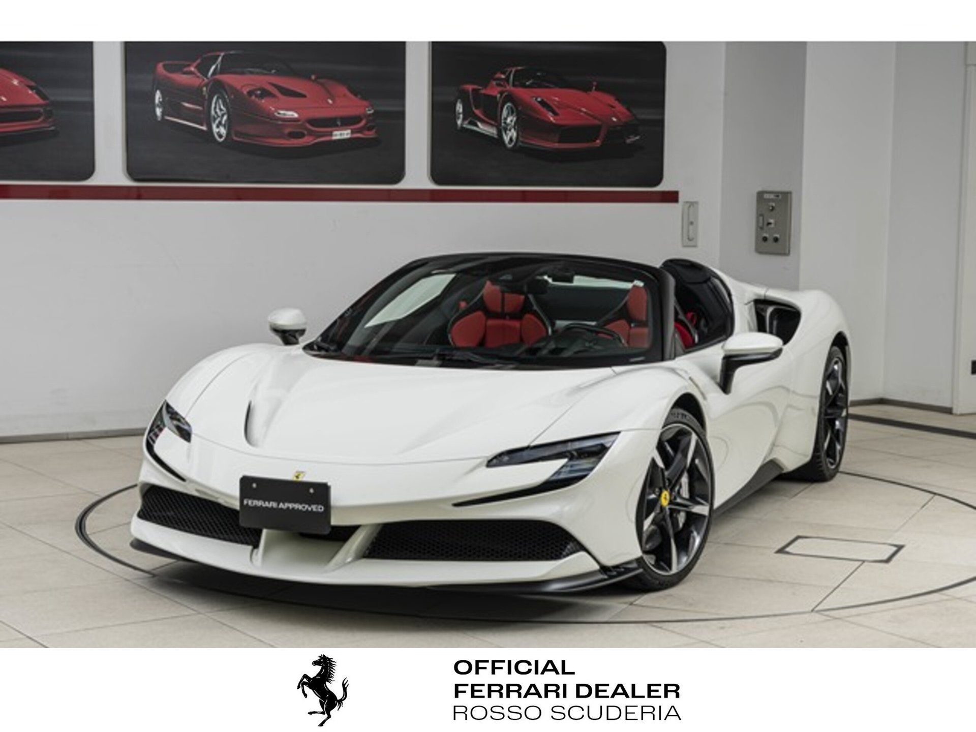 FERRARI SF90 SPIDER - View 1