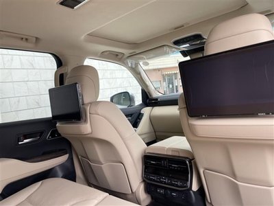 TOYOTA LAND CRUISER 300 - 3