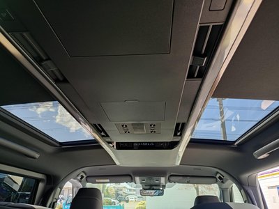 2025 Toyota ALPHARD thumbnail 65