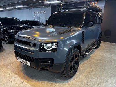 LAND ROVER DEFENDER - 1