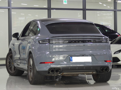 PORSCHE CAYENNE - 2