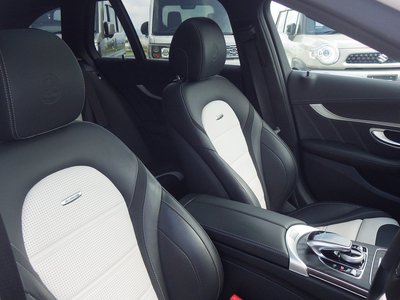 صورة مصغرة 33 لـ 2016 Mercedes-BENZ C-CLASS AMG