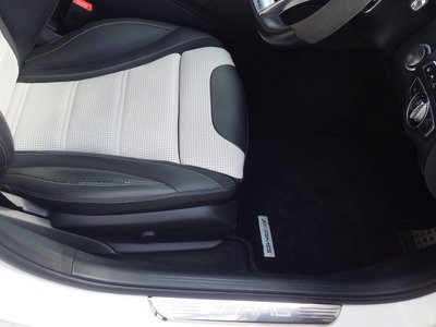 صورة مصغرة 34 لـ 2016 Mercedes-BENZ C-CLASS AMG