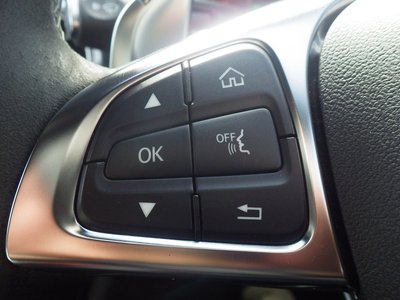 صورة مصغرة 23 لـ 2016 Mercedes-BENZ C-CLASS AMG