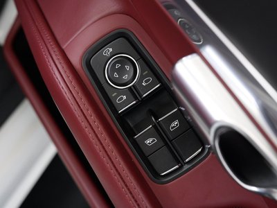 2018 Porsche 718 缩略图 17