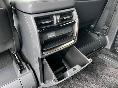 2026 Toyota VELLFIRE 缩略图 32