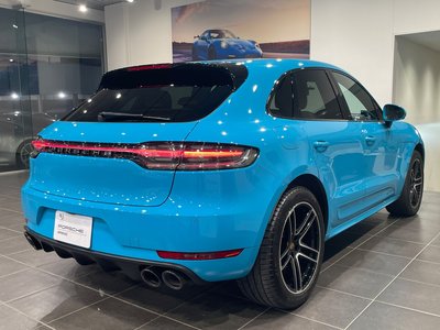 PORSCHE MACAN - 5